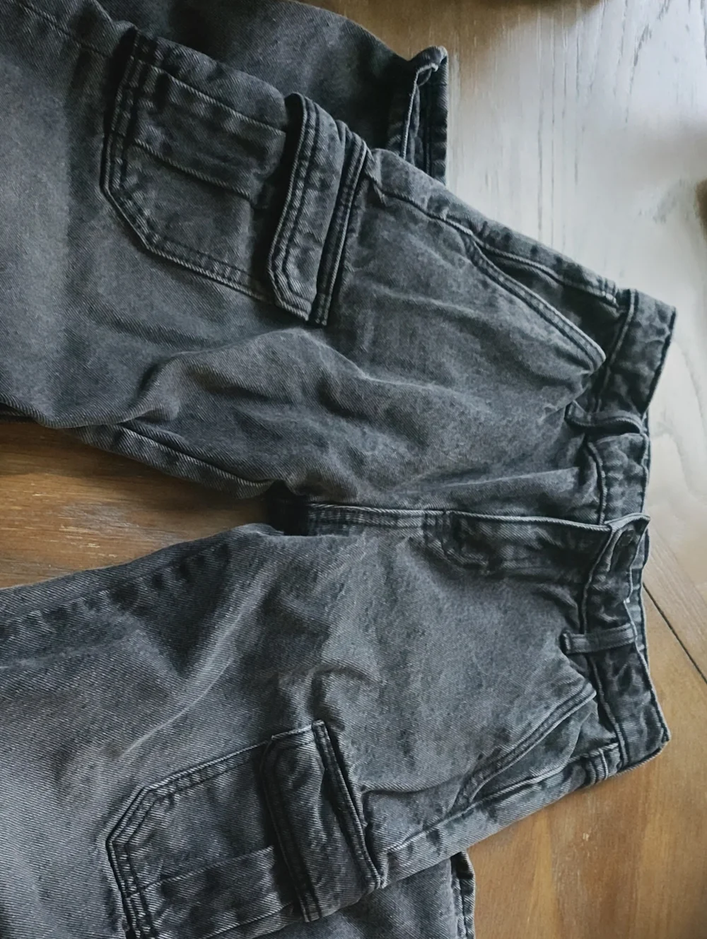Old Navy Girl's Faded Black Cargo Jeans
